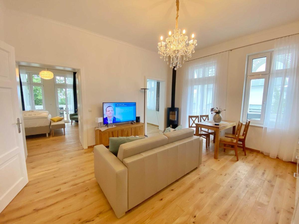 Villa Jenny - Ferienappartement 1 Mit Meerblick Зассніц Екстер'єр фото