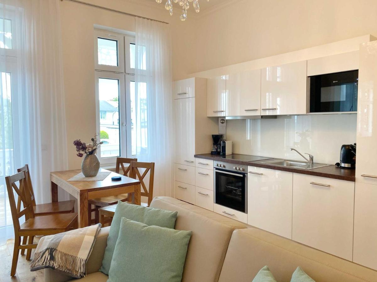 Villa Jenny - Ferienappartement 1 Mit Meerblick Зассніц Екстер'єр фото