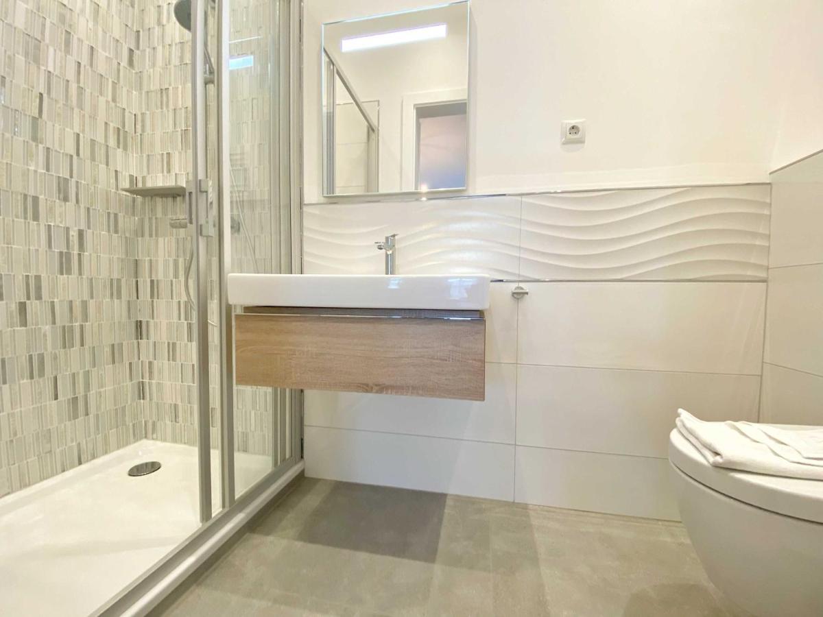 Villa Jenny - Ferienappartement 1 Mit Meerblick Зассніц Екстер'єр фото